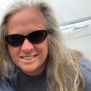 Meet your Posher, Sandy